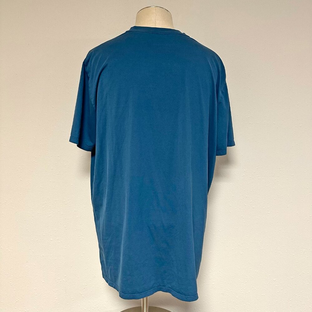 Lululemon Fundamental V - image 4